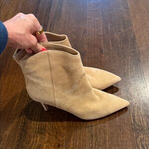 J Crew Elegant Tan Ankle Boots 8